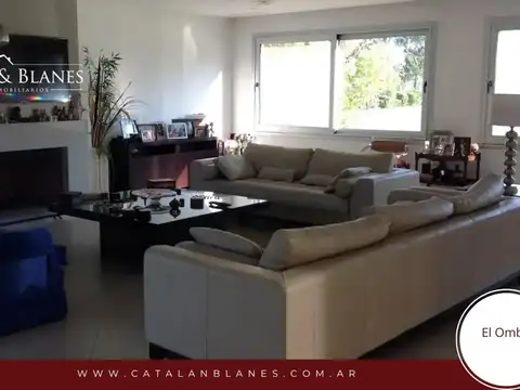 Importante Residencia Minimalista.