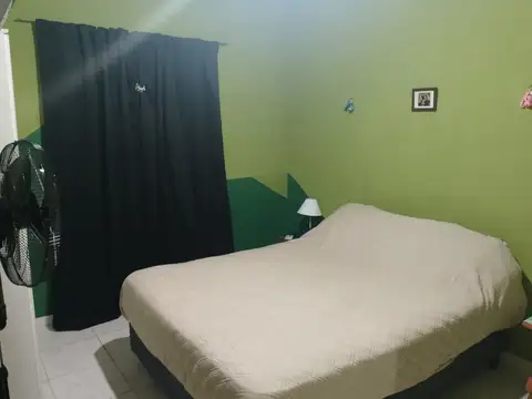 Casa 2 ambientes con 1 baño
