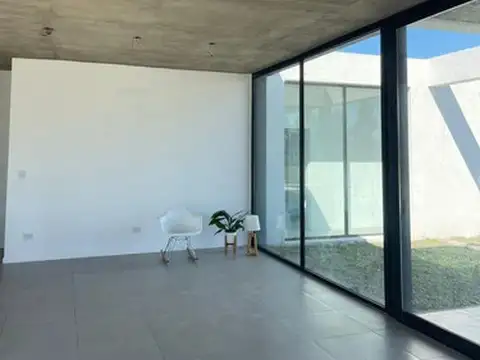 Casa en Venta 1 año