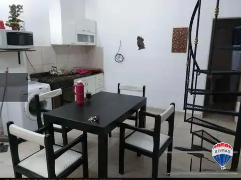 CASA VENTA QUILMES CON PILETA QUINCHO Y DEPTO