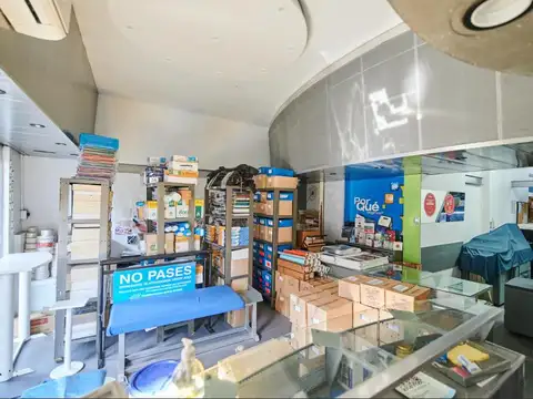 Local en Alquiler en Olivos, $ 3.000.000
