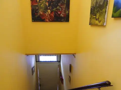 Depto Tipo Casa 5 ambientes con 1 baño