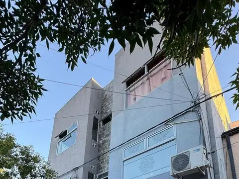 VENTA LOCAL a 200 mts de plaza San Martin