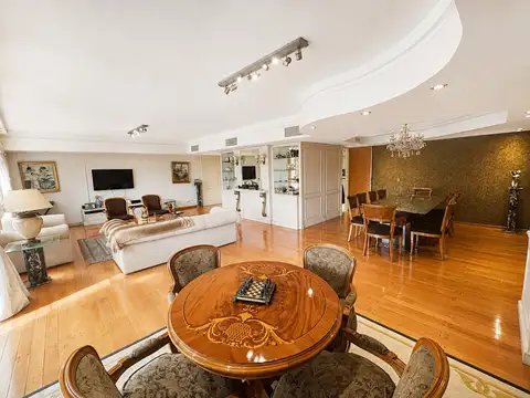 Departamento en Venta de 4 dormitorios