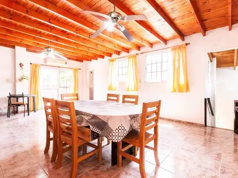 PH 3 AMB C/GARAGE, QUINCHO Y TERRAZA -VILLA LUGAN0