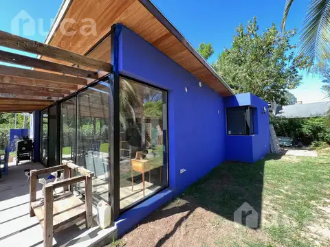 ALQ VERANO FIESTAS Y ENERO | Flamante CASA de Estilo Rustico-Moderno con Jardin y Pileta