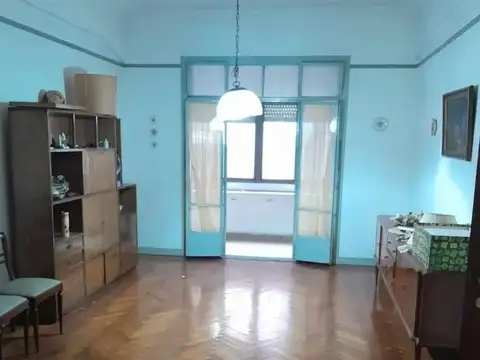 Cnel Ramón Falcón 1300