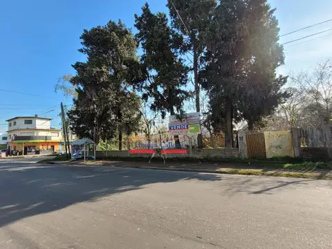 EXCELENTE TERRENO DE 369 M² EN ESQUINA EN LONGCHAMPS