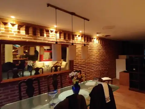 Casa en venta en Gonnet - Dacal Bienes Raíces