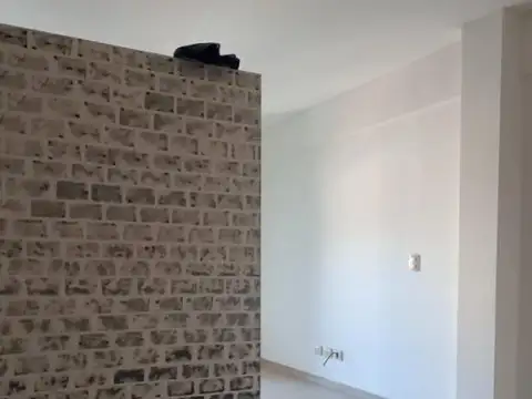 Departamento en Alquiler en Santos Lugares, $ 450.000