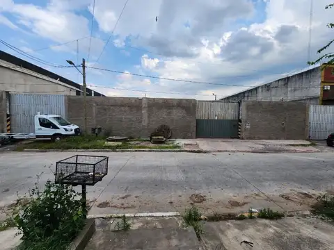 FRACCIÓN A METROS DE LA AU. ACCESO OESTE