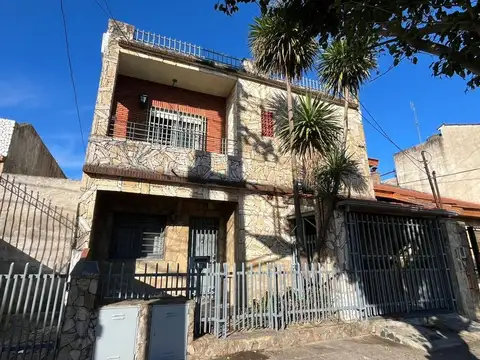 VENTA CASA 4 Y 2 AMB RAMOS MEJIA IDEAL FLIPPING