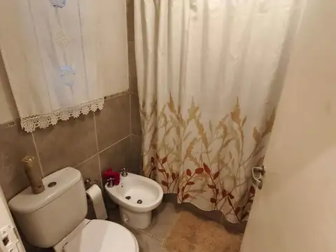 Depto Tipo Casa en Venta con 1 cocheras