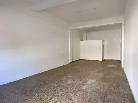 Local en Alquiler 40 años