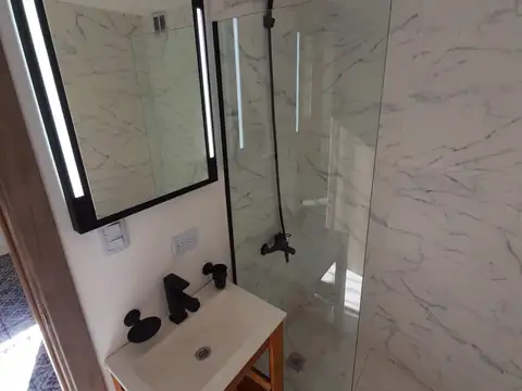 Departamento en Alquiler en Bernal, $ 500.000