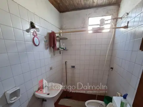 Casa 3 ambientes con 1 baño