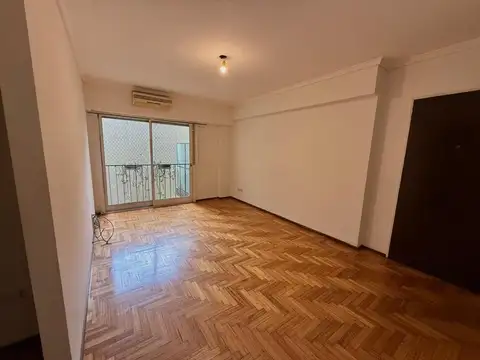 Mendoza 5400, Piso 1