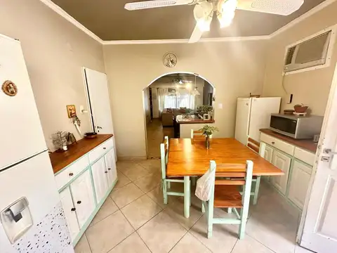 Casa en planta baja en muy buen estado.