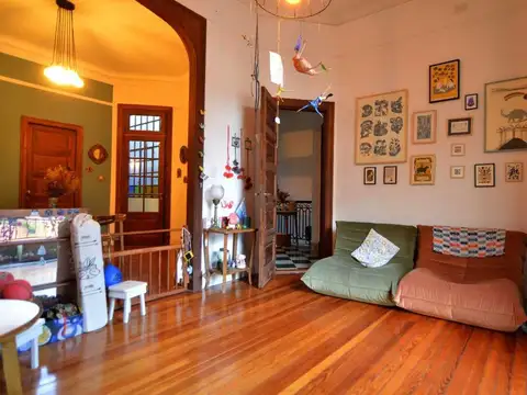 Depto Tipo Casa 5 ambientes con 1 baño