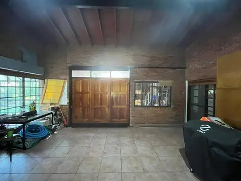 VENTA CASA 3 AMB BANCO PROVINCIA MORENO APT CREDIT