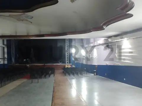 Casa en Alquiler 90 años