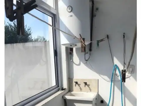 Departamento en Venta en Villa Luzuriaga, USD 43.000