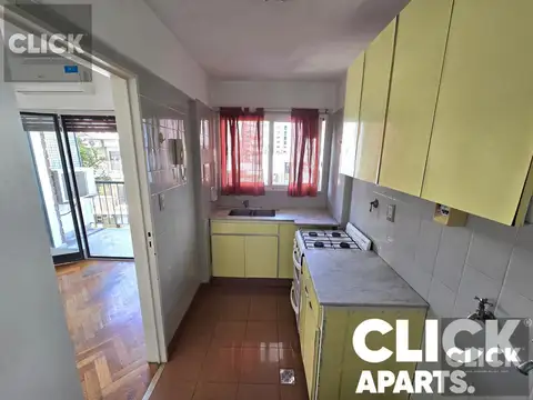 Venta - Monoambiente con balcón - Piso alto - Ideal inversor o estudiante - Recoleta