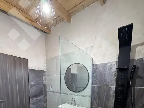 Casa 3 ambientes con 2 baños