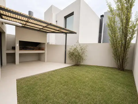 Duplex en venta altos de manantiales 3 dormitorios