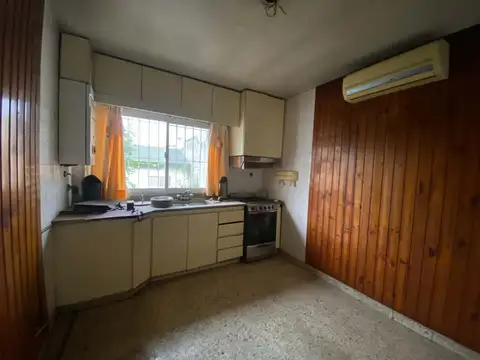 Depto Tipo Casa en Venta 49 años