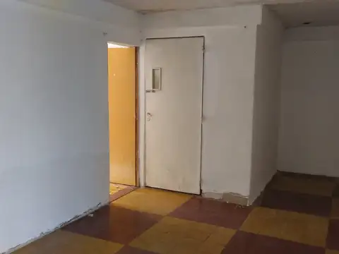 Casa 2 ambientes con 1 baño
