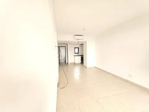 Departamento en Alquiler con 1 cochera