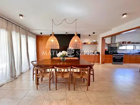 Casa en Venta 5 Ambientes en Haras Maria Victoria