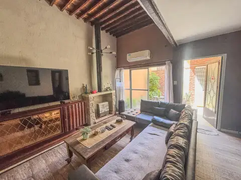 Casa en Venta en Villa Celina, USD 380.000