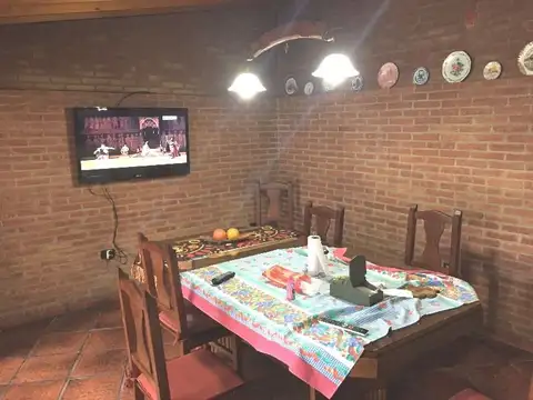 Casa en Venta en Adrogue, USD 220.000