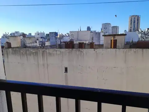 DEPARTAMENTO 1 AMBIENTE PLAZA MITRE