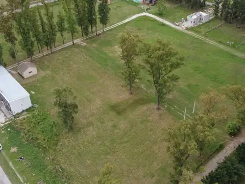 Terreno en Venta en Villa Elvira, USD 16.000