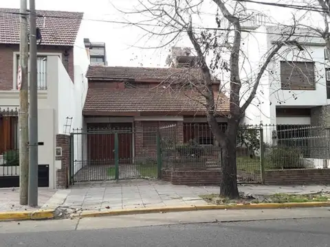 Lote en San Martín centro de 428 m². Zonificación RM
