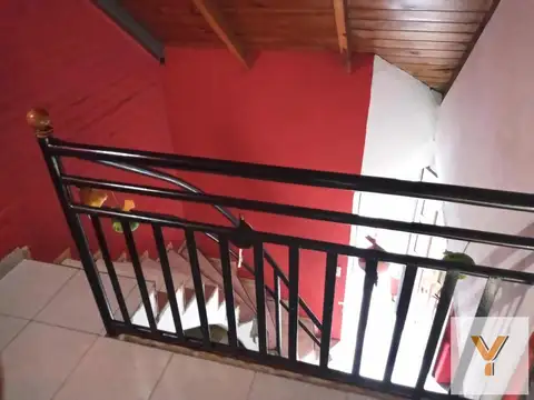 Depto Tipo Casa 2 ambientes con 1 baño