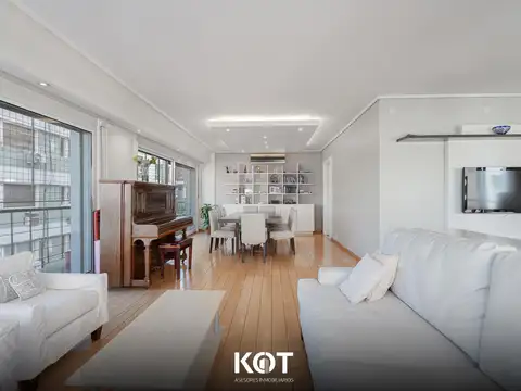 Departamento en venta 5 ambientes en Belgrano con dependencia y 2 cocheras