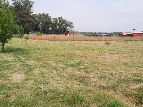 Terreno a 6km del centro de Cañuelas.