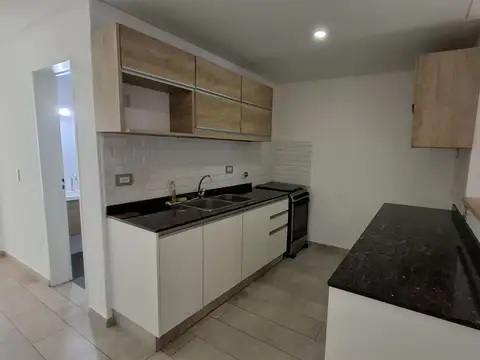 Departamento en Alquiler con 1 cocheras