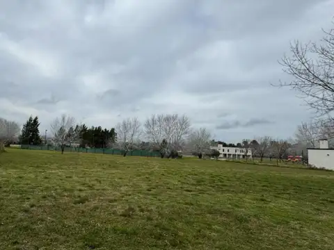 RBS. LOTE INTERNO EN CARDALES VILLAGE, CON ESCRITURA