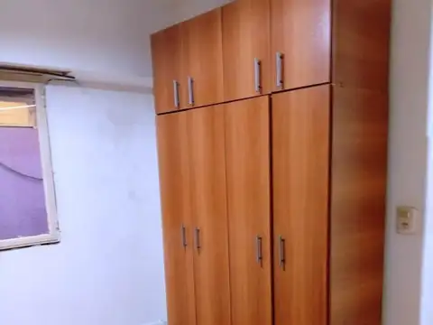 2 AMBIENTES PLANTA BAJA CON PATIO BAJAS EXPENSAS