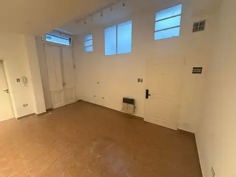 Depto Tipo Casa en Alquiler de 2 dormitorios
