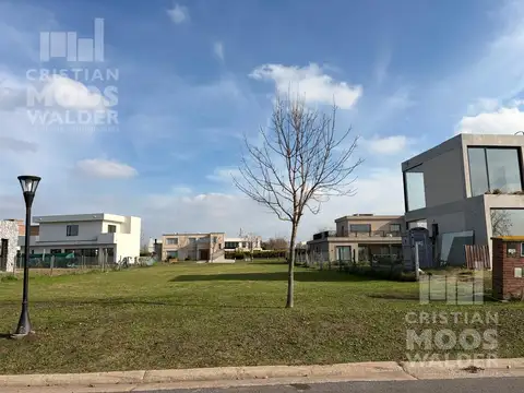 Terreno en Venta en Haras Santa Maria, USD 48.000