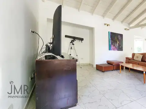 Casa en Venta con 4 cocheras