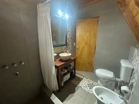 Casa 3 ambientes con 1 baño
