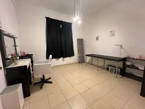 Depto Tipo Casa en Venta en Agronomia, USD 95.000