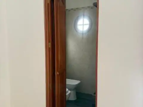 Depto Tipo Casa en Alquiler con 1 cocheras
